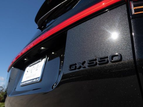 New 2026 Lexus GX 550 image 11