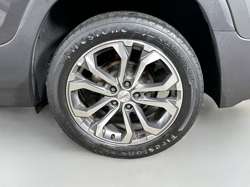 Used 2020 GMC Terrain SLT w/ Preferred Package AWD/4WD image 28