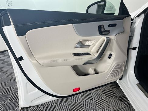 Certified 2023 Mercedes-Benz CLA 250 4MATIC image 19