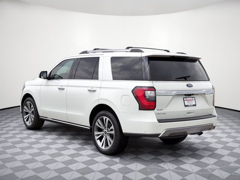 Used 2021 Ford Expedition Limited RWD image 3