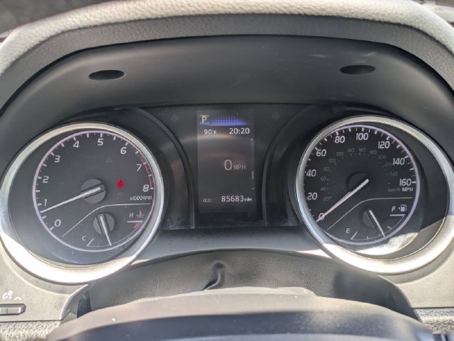 Used 2023 Toyota Camry LE FWD image 15