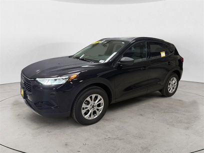 Used 2025 Ford Escape Active w/ Cold Weather Package