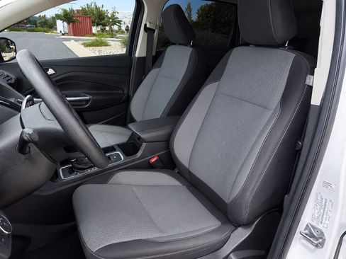 Used 2019 Ford Escape SE AWD/4WD image 9