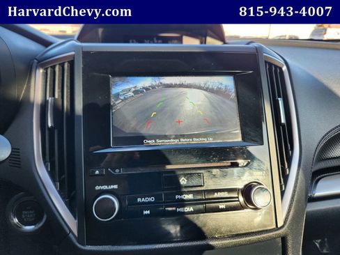 Used 2022 Subaru Forester Premium image 9