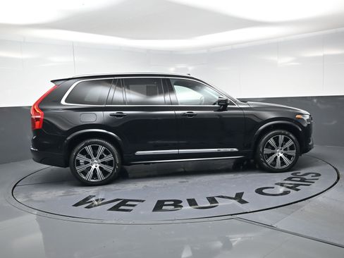 Used 2024 Volvo XC90 T8 Ultimate w/ Protection Package Premier image 10