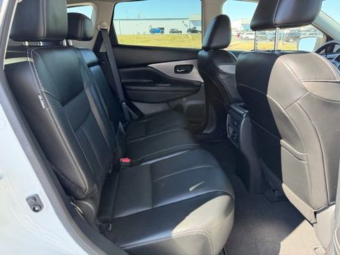 Used 2023 Nissan Murano SL image 12