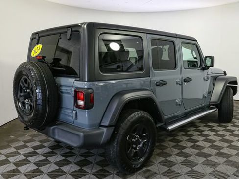 Used 2024 Jeep Wrangler Unlimited Sport AWD/4WD image 12