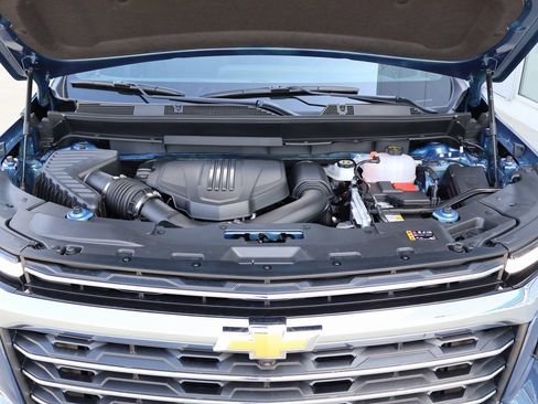New 2026 Chevrolet Traverse LT w/ Driver Confidence Package image 39