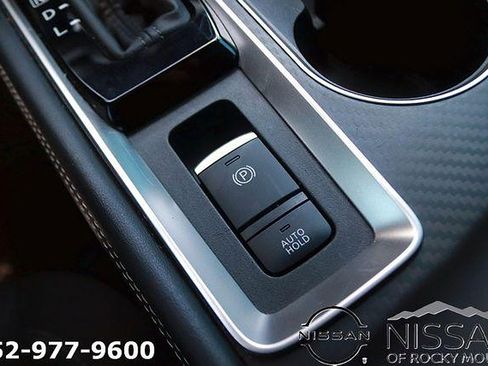Certified 2025 Nissan Altima 2.5 SV w/ SV Premium Package FWD image 20