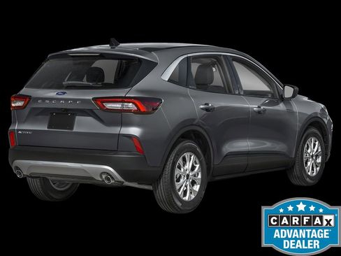 Used 2023 Ford Escape Active FWD image 2