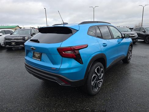 New 2026 Chevrolet Trax RS image 3