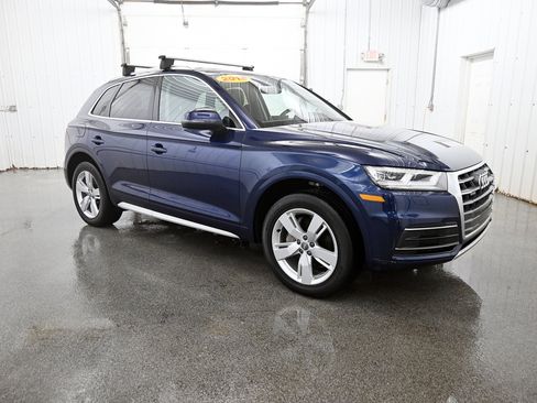 Used 2018 Audi Q5 2.0T Premium Plus w/ Premium Plus Package image 2