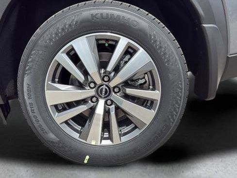 New 2026 Nissan Pathfinder SL AWD/4WD image 43