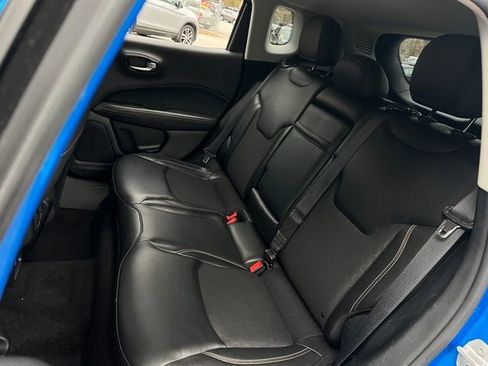 Used 2018 Jeep Compass Latitude image 18