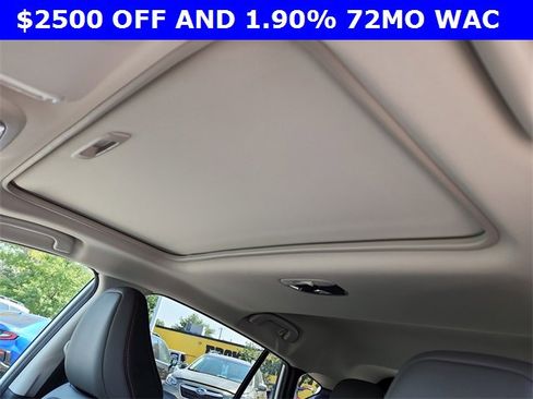 New 2025 Subaru Crosstrek 2.5i Limited w/ Crosstrek Mirror Package image 27