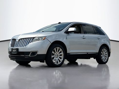 Used 2011 Lincoln MKX 2WD w/ 101A Rapid Spec Order Code image 13