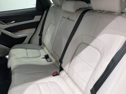 Used 2025 Jaguar F-PACE R-Dynamic S image 13