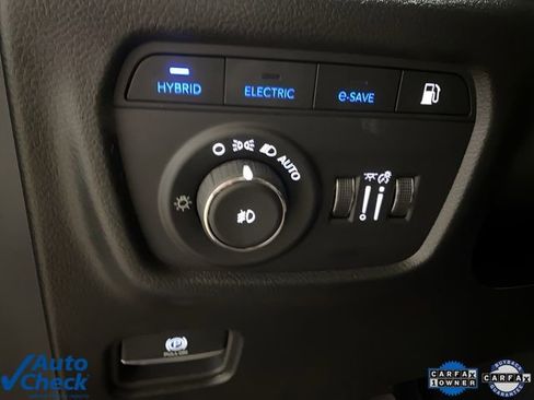 Used 2025 Jeep Grand Cherokee Limited 4xe image 31