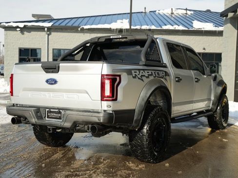 Used 2018 Ford F150 Raptor image 19