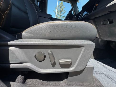Used 2024 Ford Bronco Badlands AWD/4WD image 39