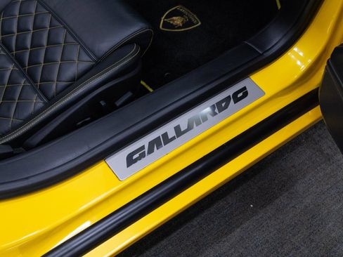 Used 2013 Lamborghini Gallardo LP 550-2 image 20