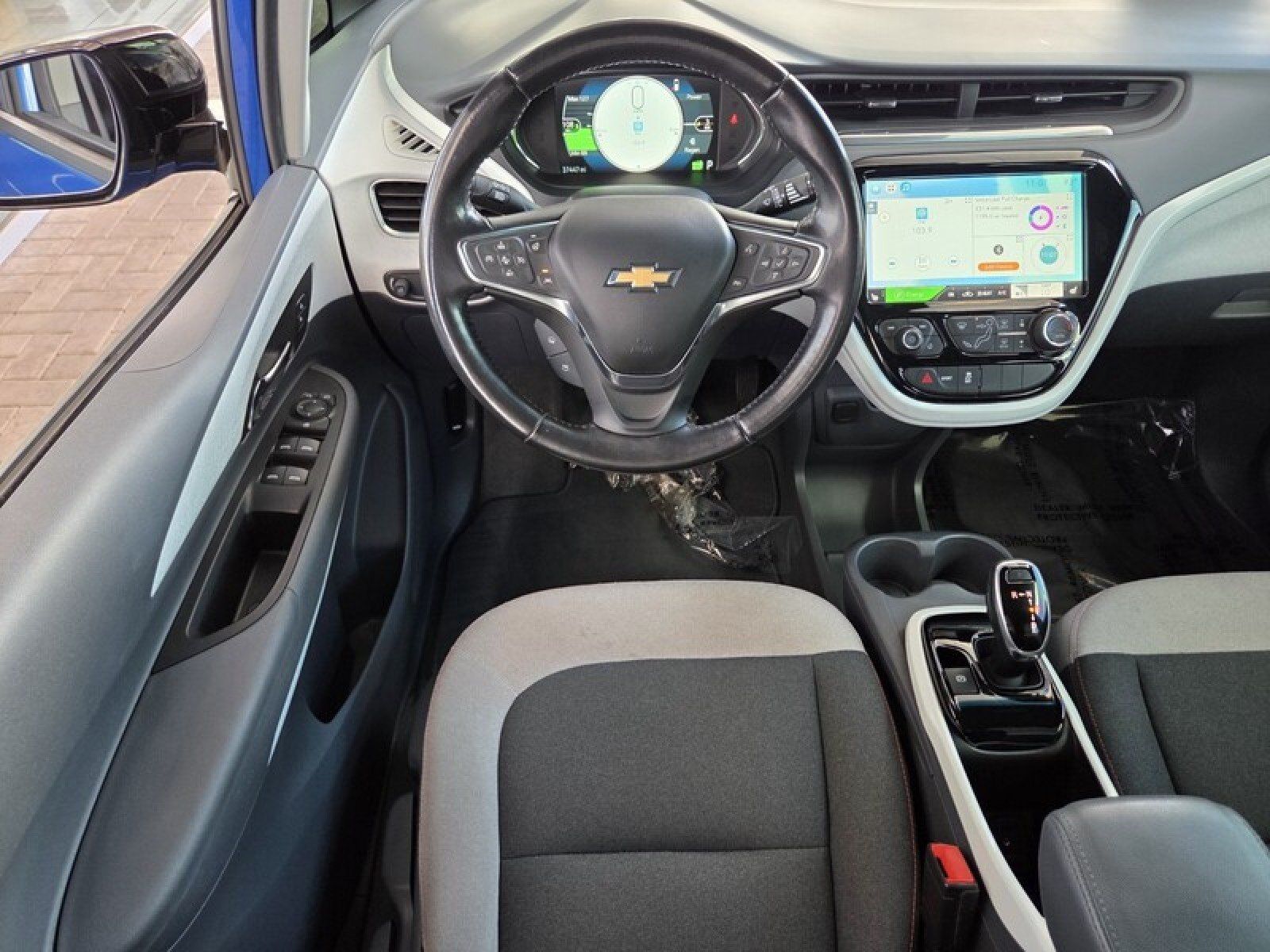 Used 2020 Chevrolet Bolt LT FWD image 15