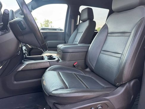 Used 2022 GMC Sierra 2500 Denali w/ Denali Ultimate Package AWD/4WD image 9
