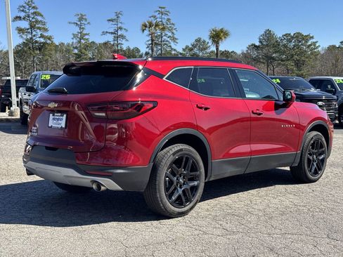 Used 2024 Chevrolet Blazer LT w/ Convenience Package image 10