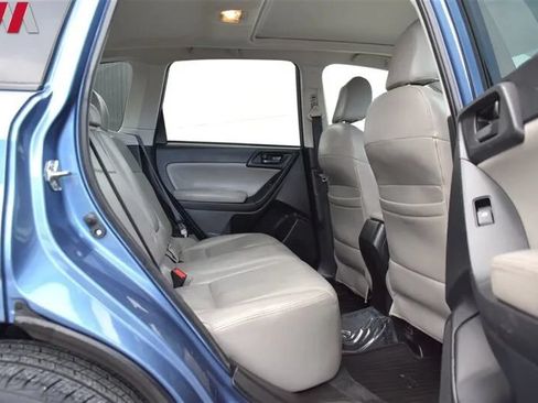 Used 2015 Subaru Forester 2.5i Premium AWD/4WD image 14