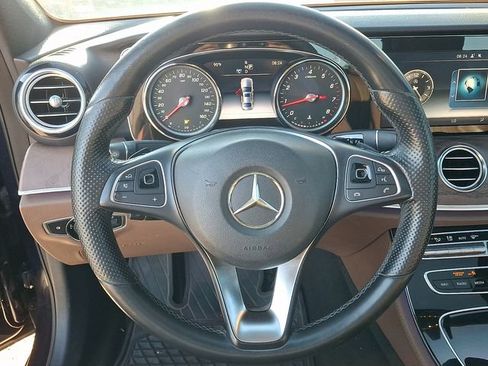 Used 2017 Mercedes-Benz E 300 image 15