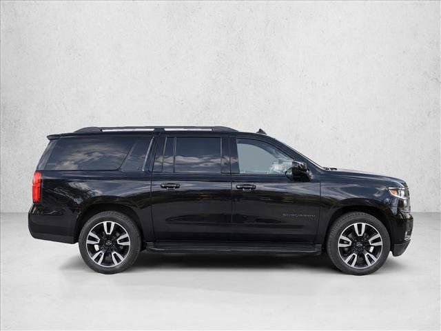 Used 2018 Chevrolet Suburban LT RWD image 8