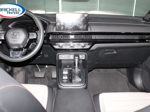 Used 2024 Honda CR-V Sport Touring image 19