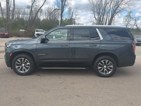 Used 2021 Chevrolet Tahoe LT w/ Rear Media and Nav Package AWD/4WD image 2