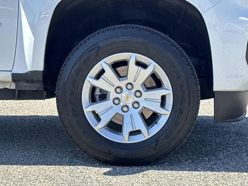 Used 2022 Chevrolet Colorado LT w/ Fleet Safety Package image 30