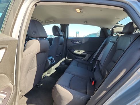 Used 2023 Chevrolet Malibu LT image 12