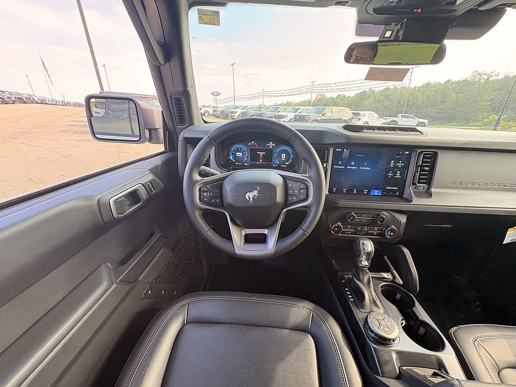 New 2026 Ford Bronco Badlands AWD/4WD image 21