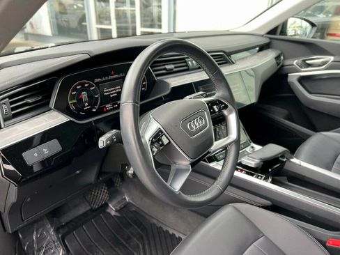 Used 2024 Audi Q8 e-tron Premium AWD/4WD image 13