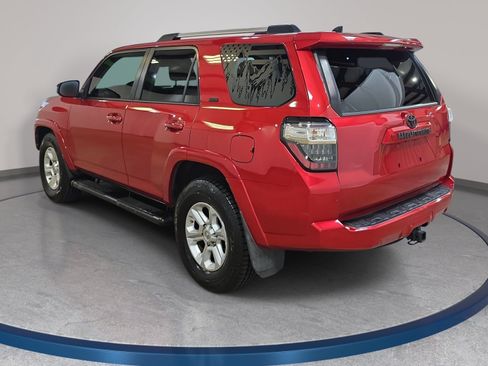 Used 2021 Toyota 4Runner SR5 RWD image 8