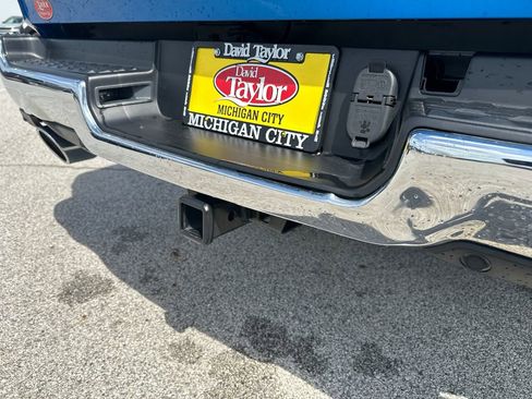 Used 2023 RAM 1500 Big Horn AWD/4WD image 39