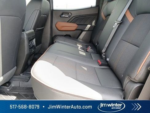 Used 2023 GMC Canyon AT4 AWD/4WD image 16