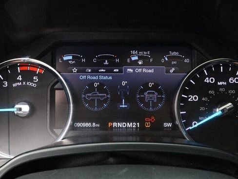 Used 2019 Ford F350 Lariat w/ Lariat Ultimate Package AWD/4WD image 21