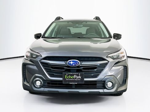 Used 2025 Subaru Outback Premium w/ Popular Package #1A image 2