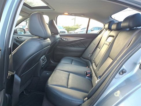Used 2014 INFINITI Q50 Premium w/ Navigation Package image 17