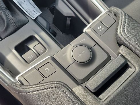 New 2026 Toyota Grand Highlander XLE FWD image 29