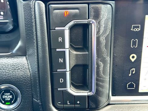 Used 2023 GMC Yukon Denali w/ Denali Reserve Package AWD/4WD image 16