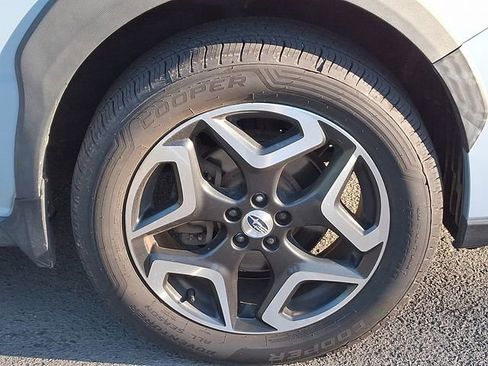 Used 2018 Subaru Crosstrek 2.0i Limited AWD/4WD image 9
