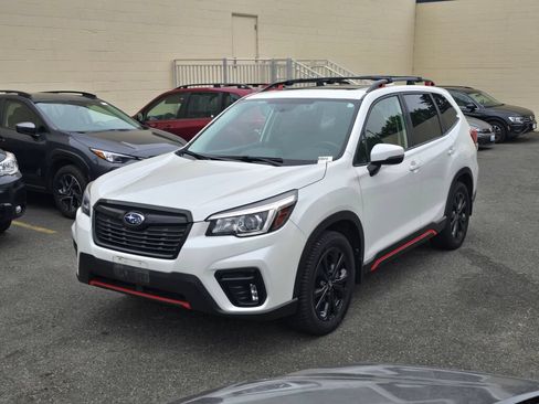 Used 2019 Subaru Forester Sport AWD/4WD image 3