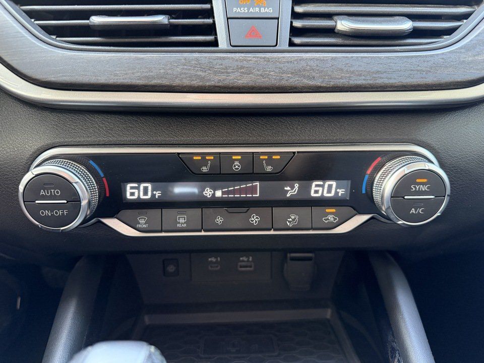 Used 2025 Nissan Altima 2.5 SL AWD/4WD image 22