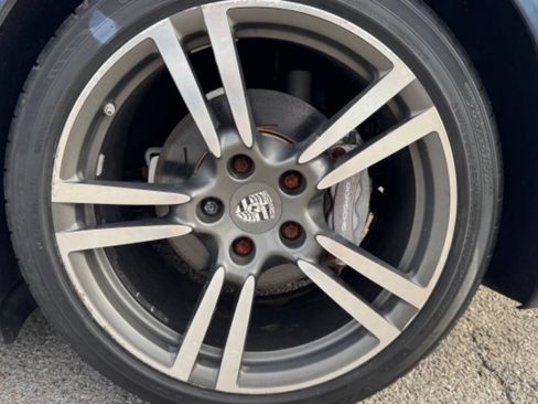 Used 2011 Porsche Panamera RWD image 30