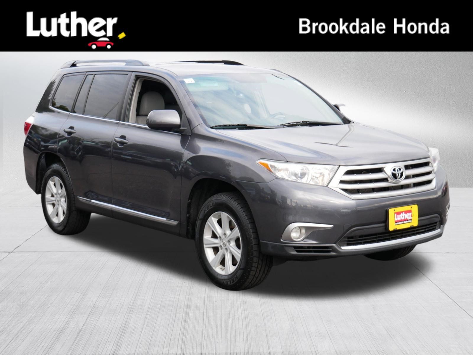 Used 2013 Toyota Highlander SE AWD/4WD image 1